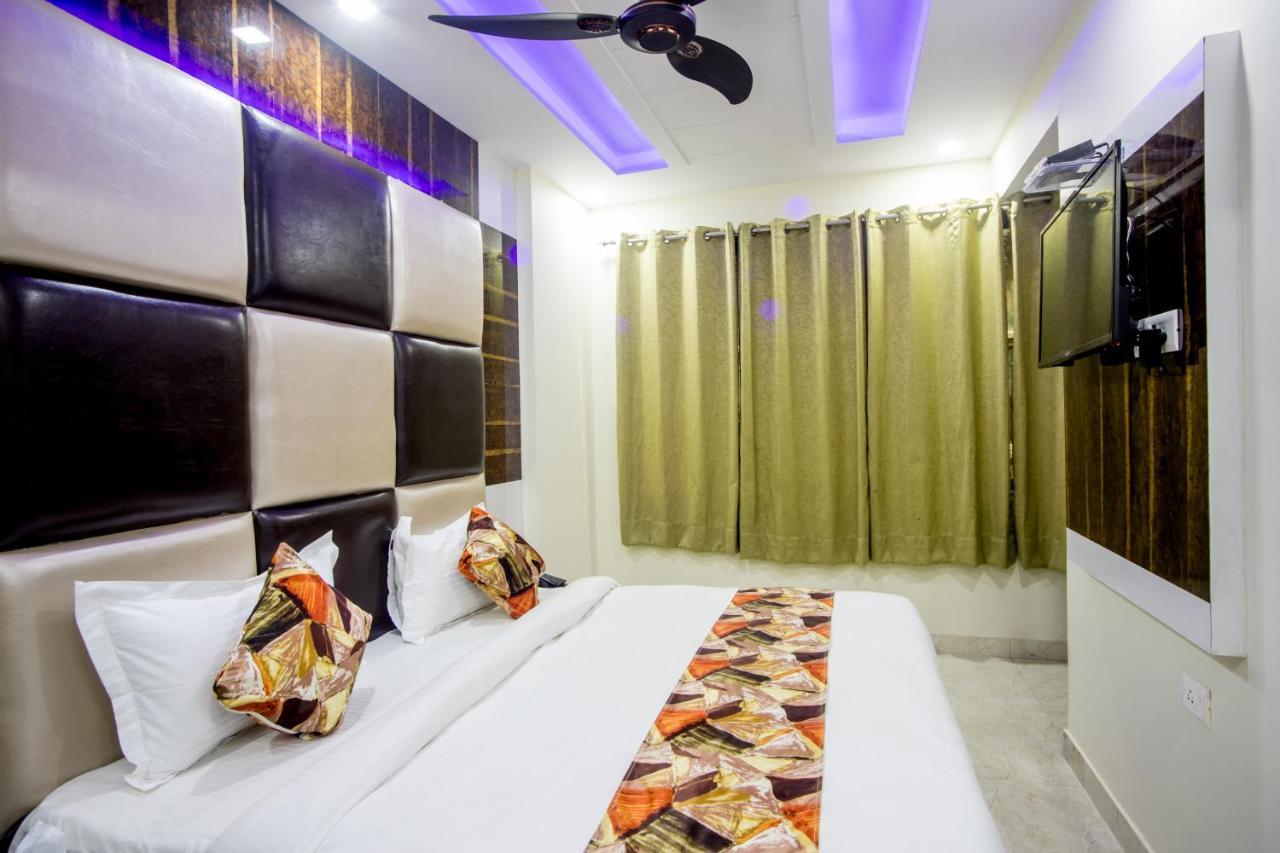 Hotel Harsha International Ню Делхи Екстериор снимка